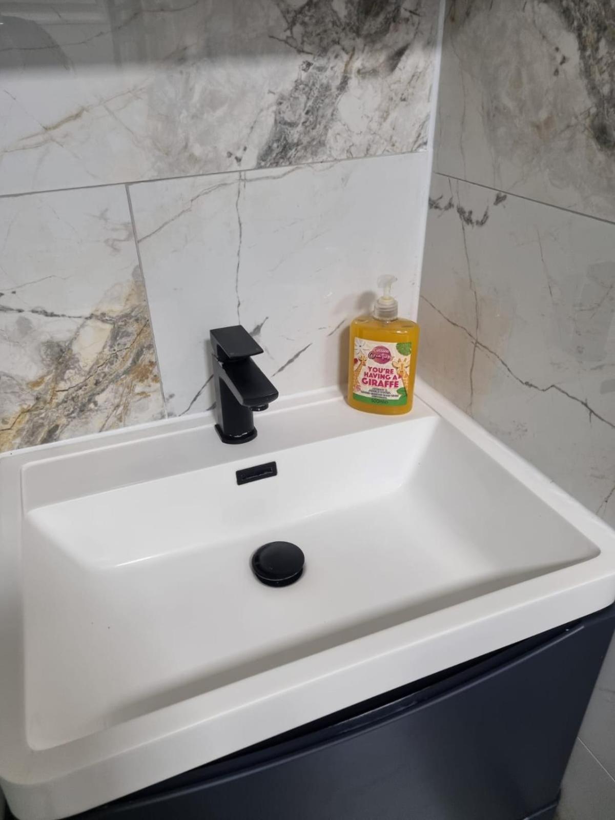 Stylish London Apartment & Free Parking Εξωτερικό φωτογραφία