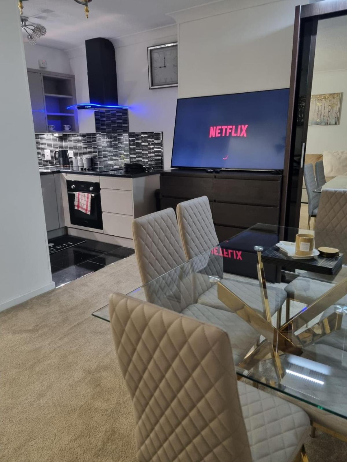 Stylish London Apartment & Free Parking Εξωτερικό φωτογραφία